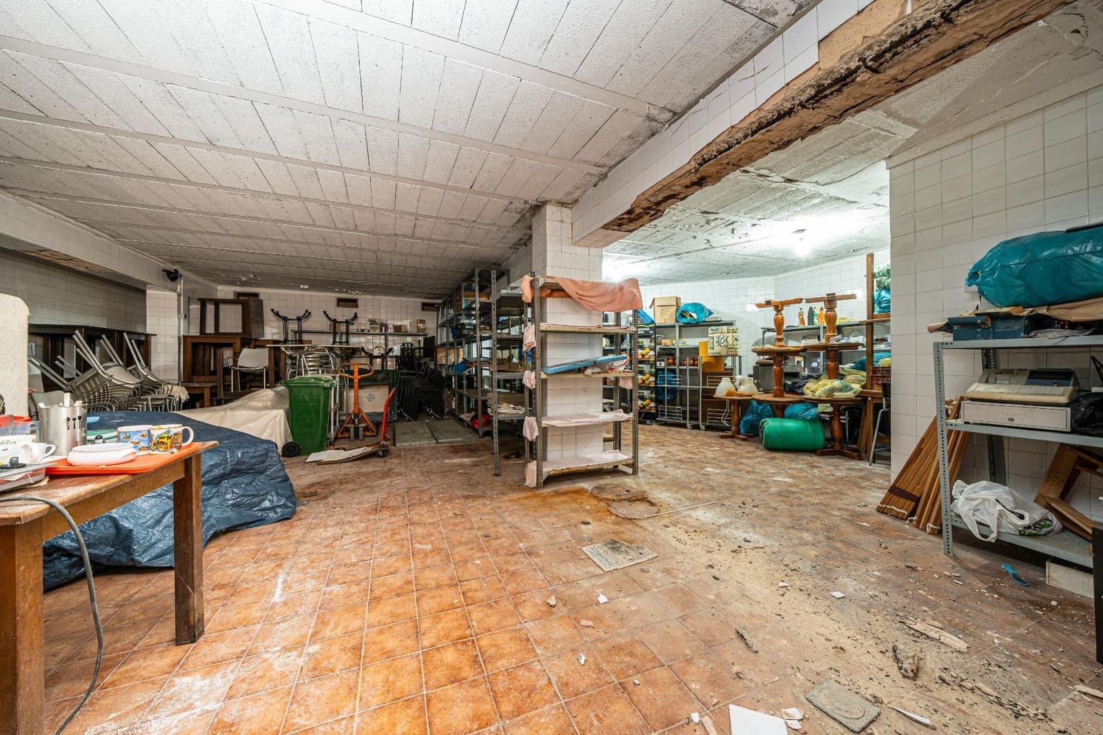 Local Commercial à vendre à Santa Ponsa - 220 000 € (Ref: 9437571)
