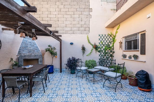 4 sovrum Hus till salu i Petra - 485 000 € (Ref: 9466099)