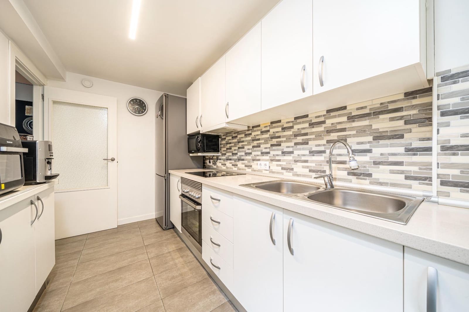 2 bedroom Flat for sale in Llucmajor - € 310,000 (Ref: 9470570)