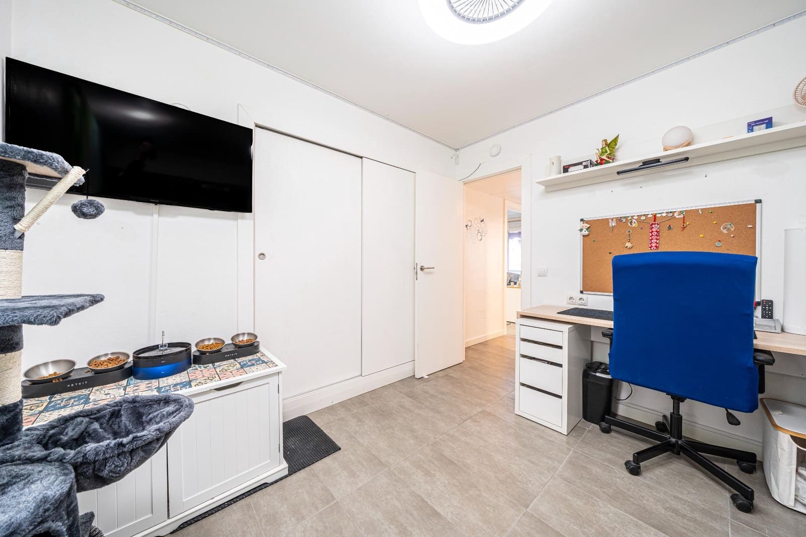 2 bedroom Flat for sale in Llucmajor - € 310,000 (Ref: 9470570)