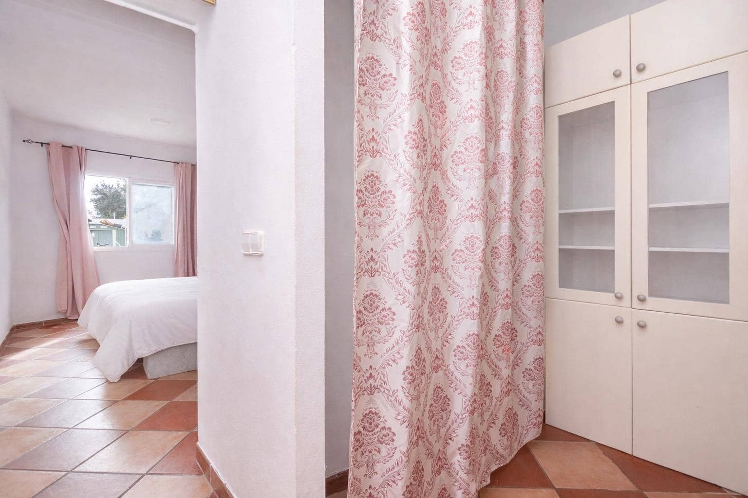 3 bedroom Villa for sale in Palma de Mallorca with garage - € 685,000 (Ref: 9474291)