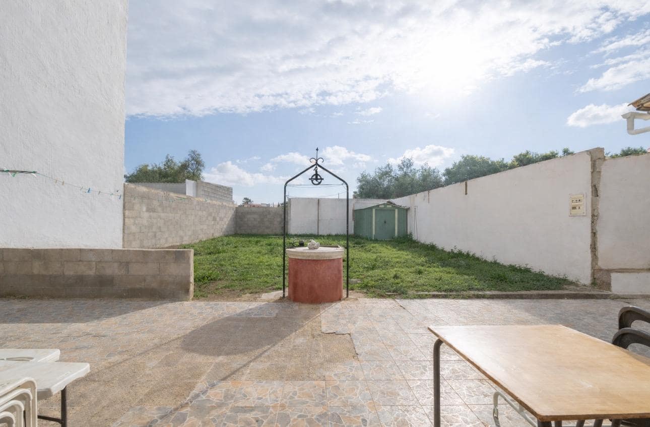 3 bedroom Villa for sale in Palma de Mallorca with garage - € 685,000 (Ref: 9474291)