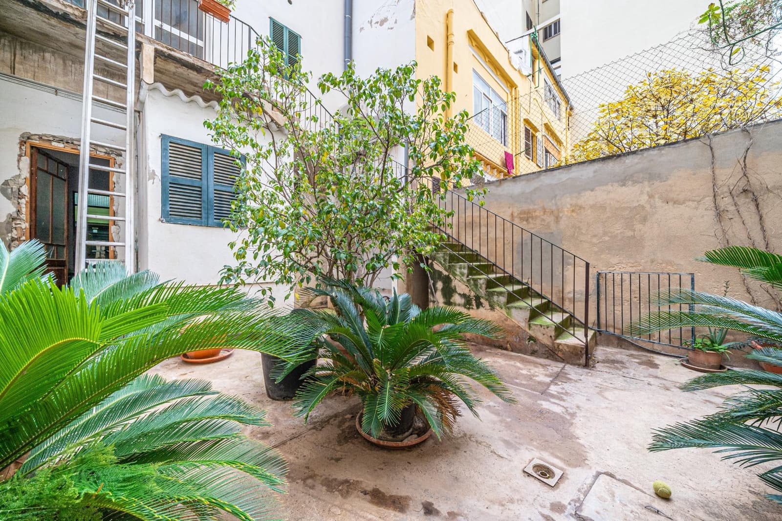 2 bedroom Apartment for sale in Palma de Mallorca - € 269,000 (Ref: 9497538)