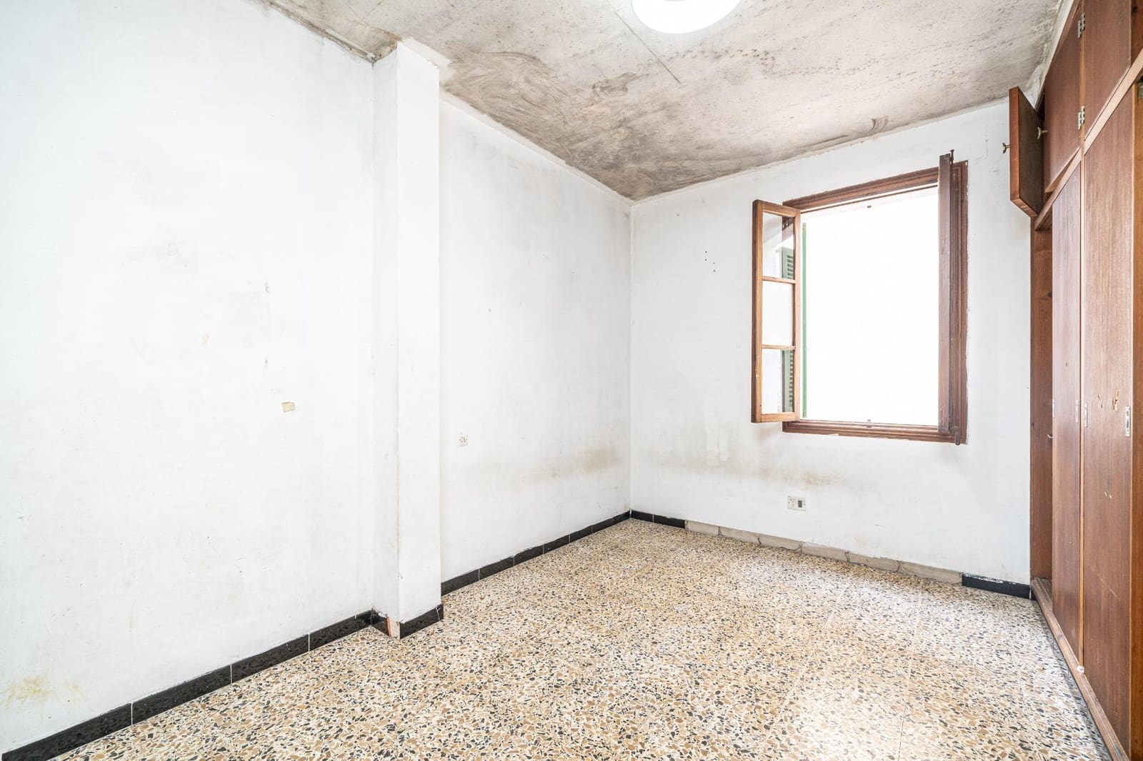 2 makuuhuone Kattohuoneisto myytävänä paikassa Palma de Mallorca - 249 000 € (Ref: 9497539)