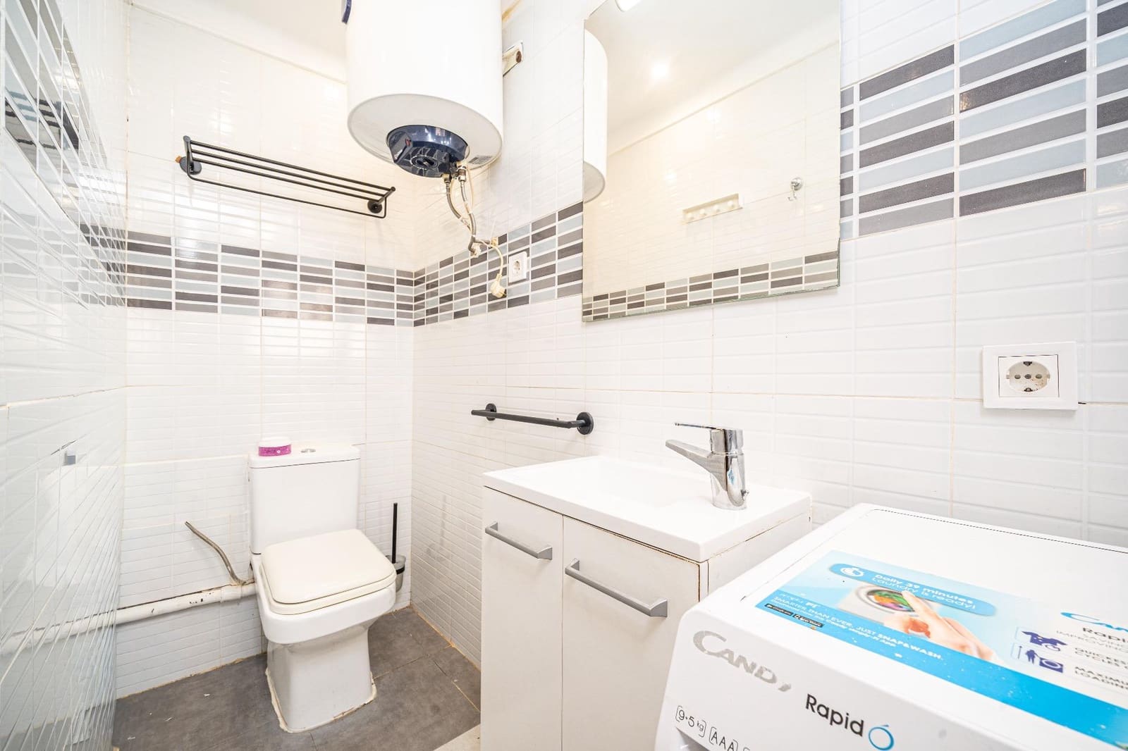 Oficina en Palma de Mallorca en venta - 169.900 € (Ref: 9519154)