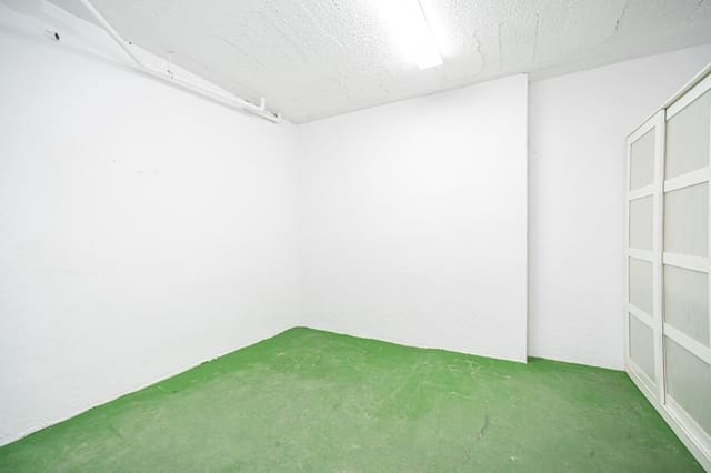 Garage for sale in El Toro / Port Adriano, Calvià - € 35,000 (Ref: 9543922)