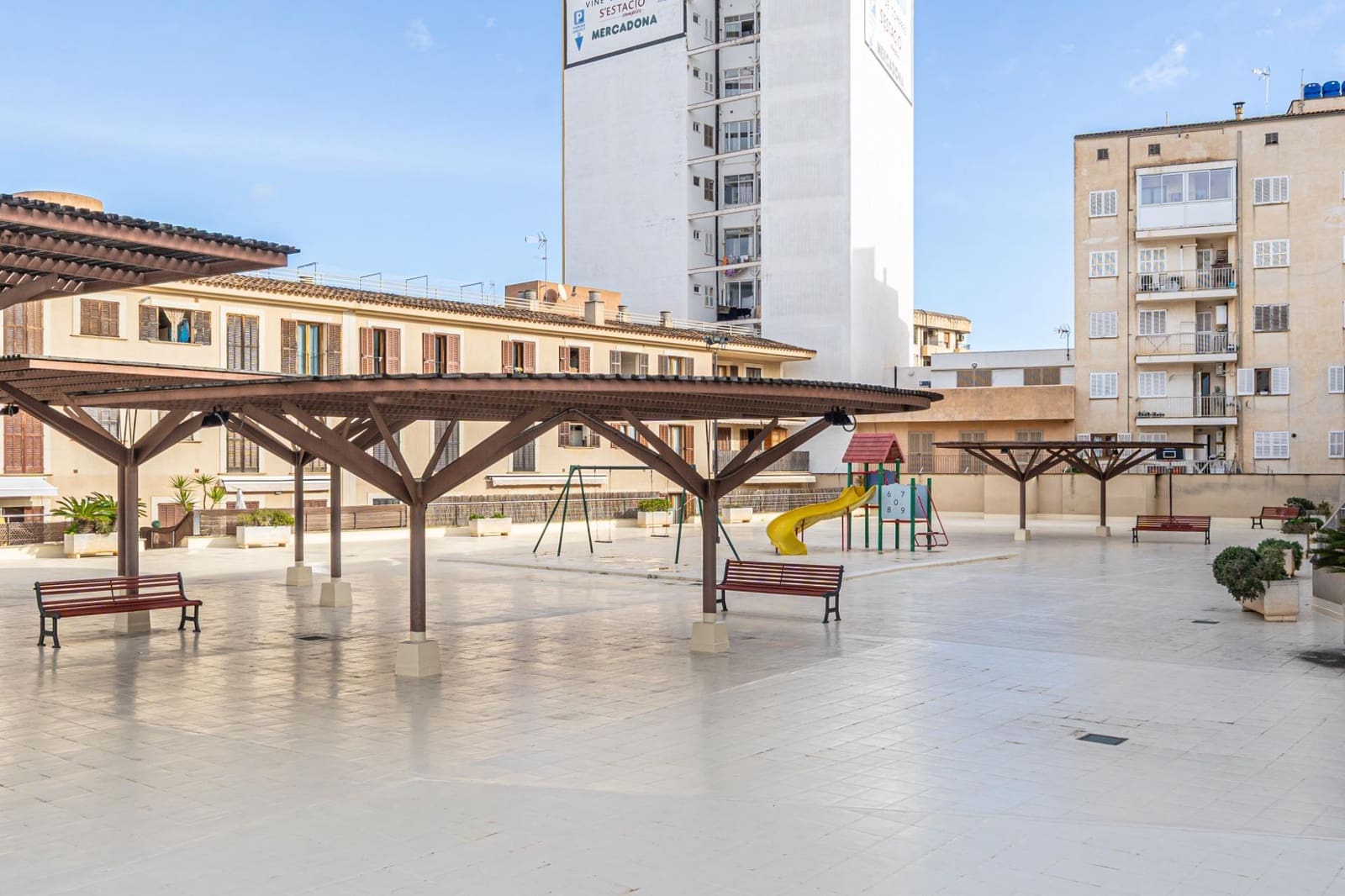 2 makuuhuone Asunto myytävänä paikassa Manacor mukana uima-altaan - 299 000 € (Ref: 9571369)