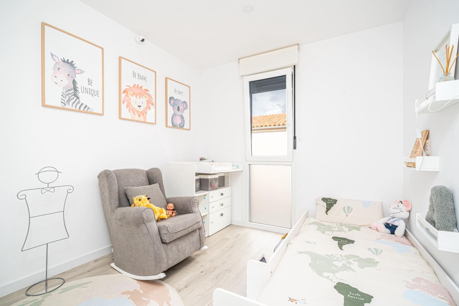 3 chambre Villa/Maison Mitoyenne à vendre à El Pont d'Inca / Es Pont d'Inca avec piscine garage - 699 000 € (Ref: 9574775)