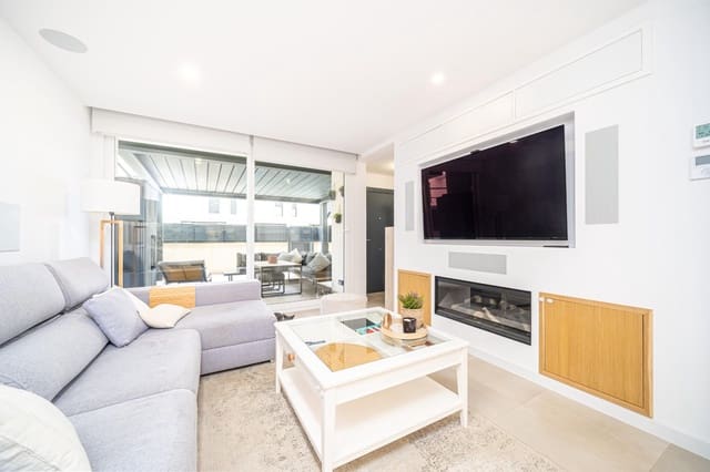 3 sovrum Radhus till salu i El Pont d'Inca / Es Pont d'Inca, Marratxí med pool garage - 699 000 € (Ref: 9574775)