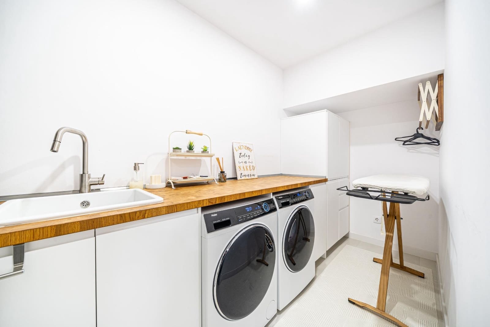 3 bedroom Terraced Villa for sale in El Pont d'Inca / Es Pont d'Inca with pool garage - € 699,000 (Ref: 9574775)