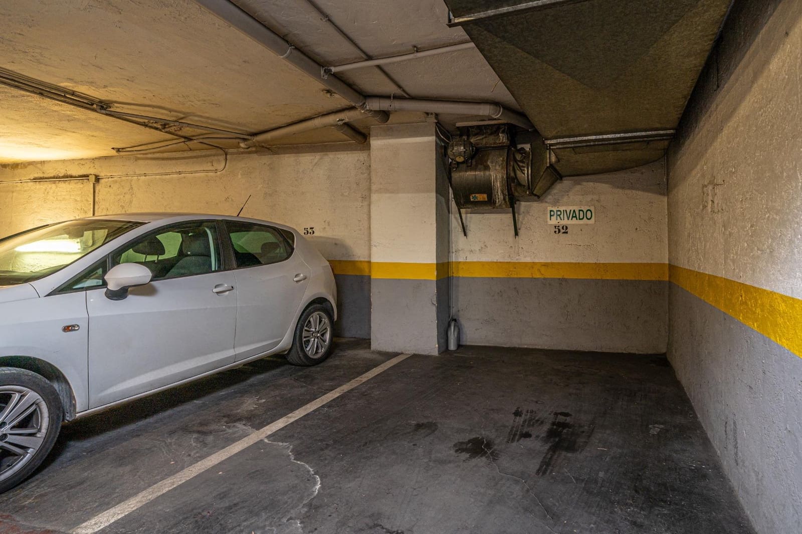 Garage for sale in Palma de Mallorca - € 39,900 (Ref: 9584520)