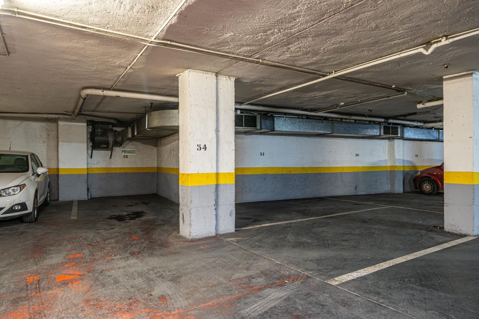 Garage for sale in Palma de Mallorca - € 45,000 (Ref: 9584521)