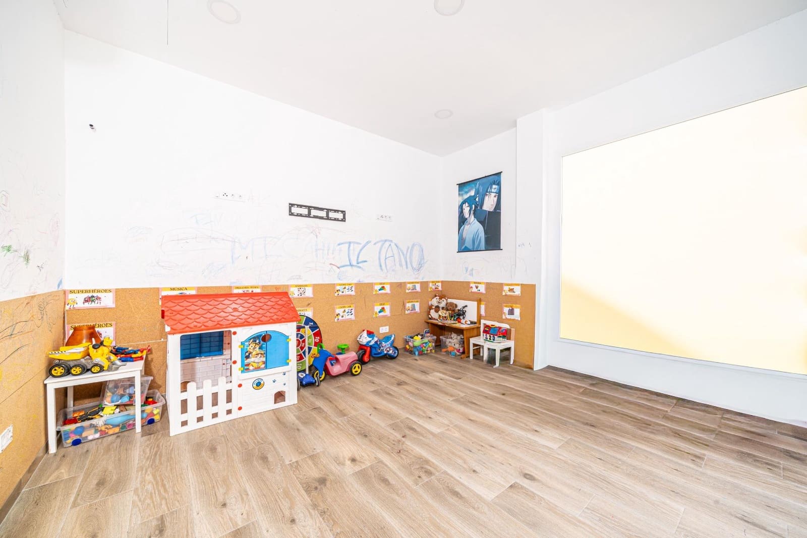 Commercial for sale in Santa Ponsa - € 2,000,000 (Ref: 9608218)