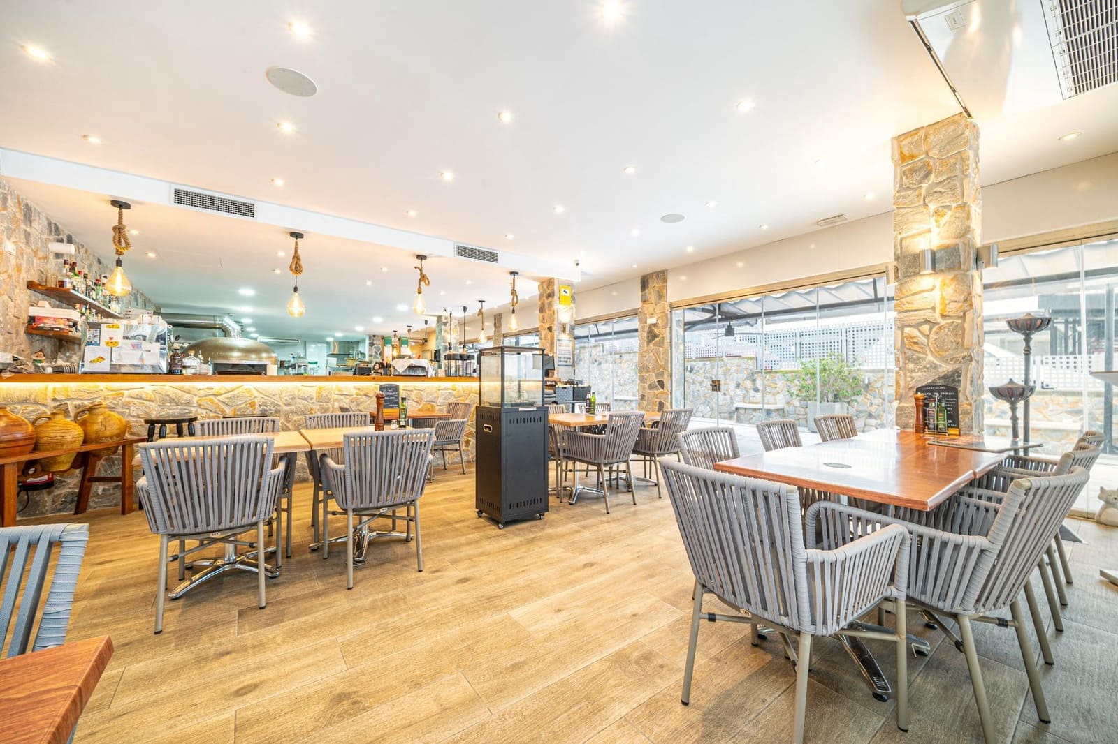 Commerciale in vendita in Santa Ponsa - 2.000.000 € (Rif: 9608218)