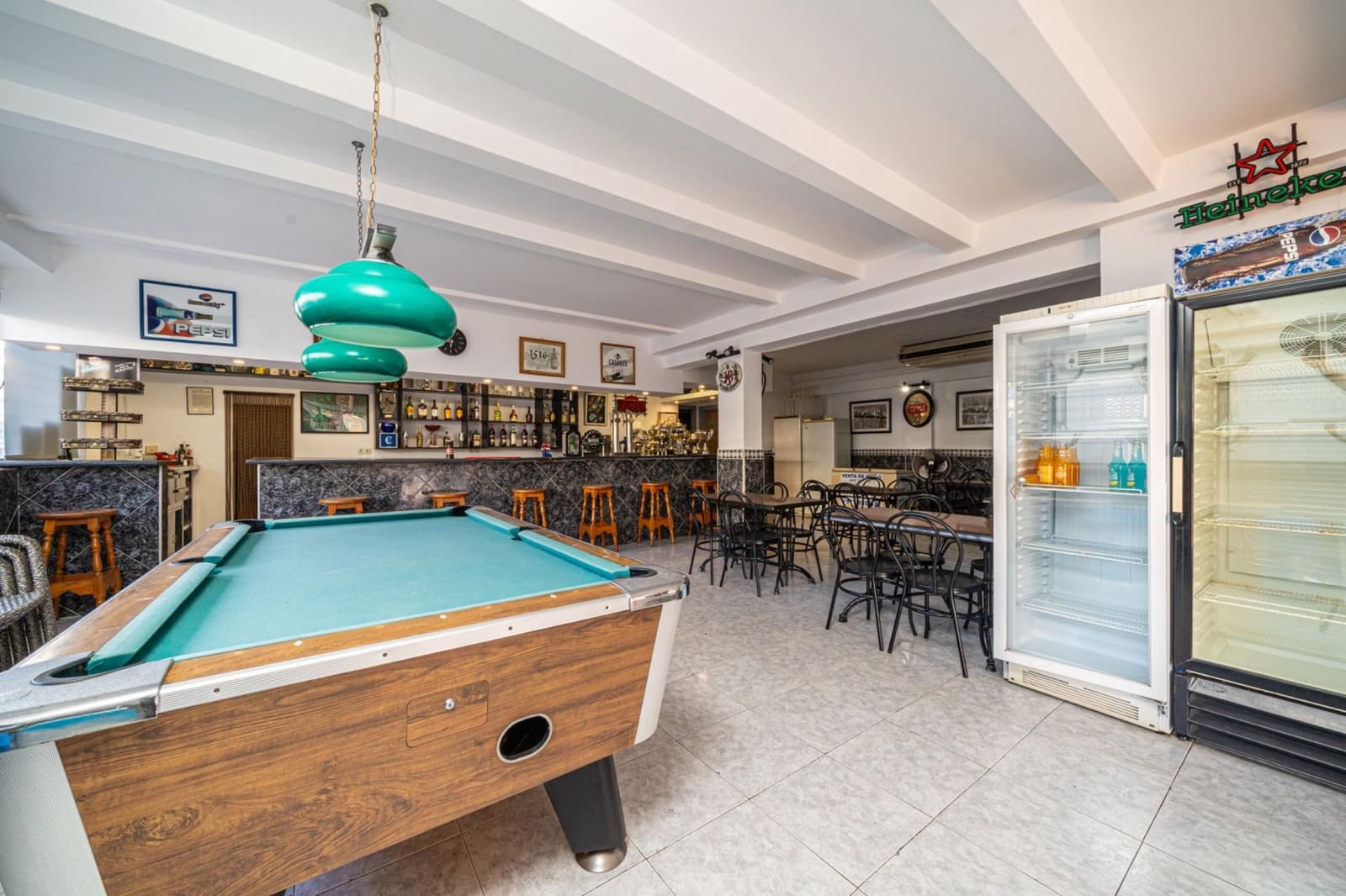 Business for sale in Magalluf - € 30,000 (Ref: 9619478)