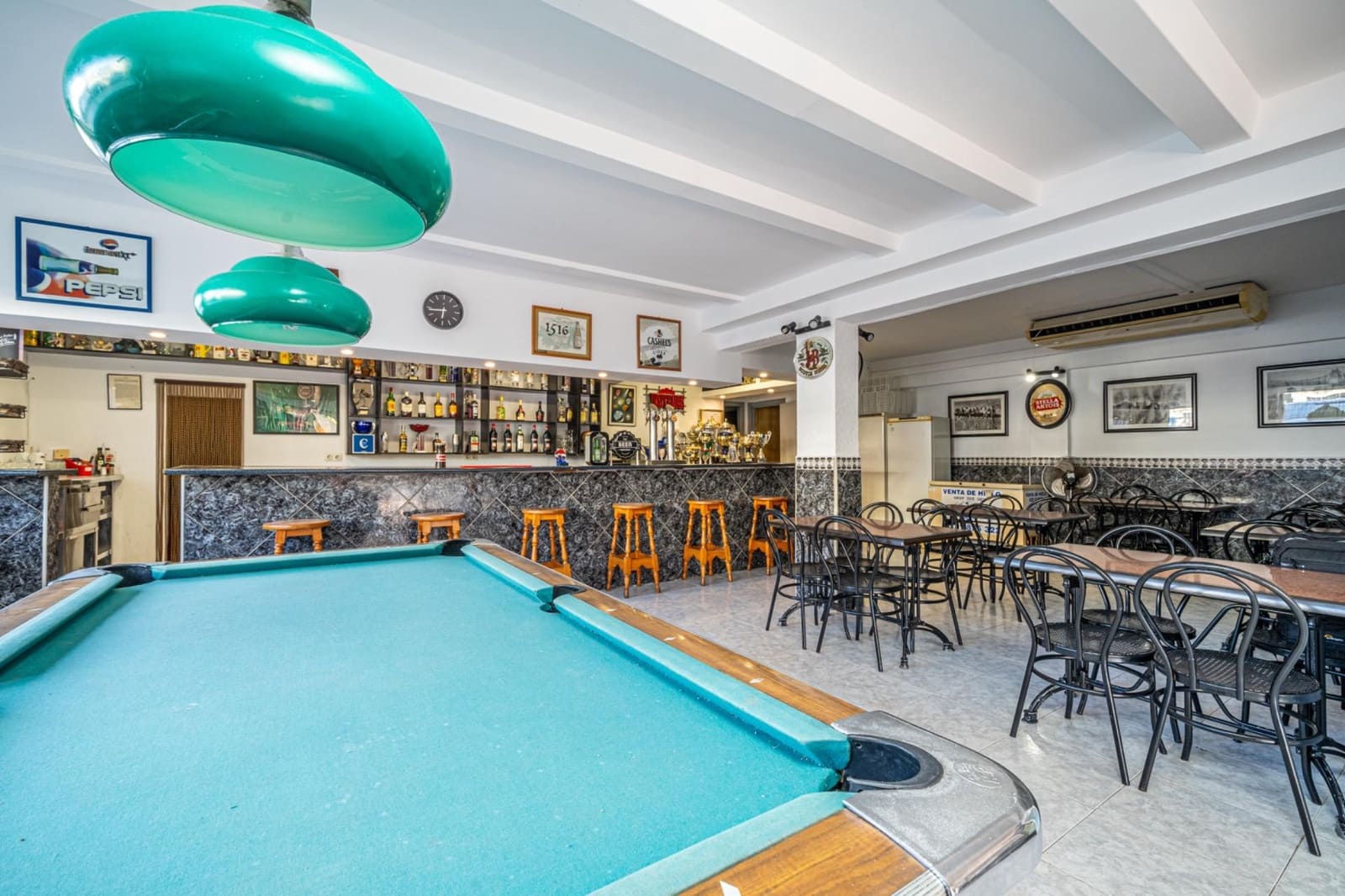 Business for sale in Magalluf - € 30,000 (Ref: 9619478)