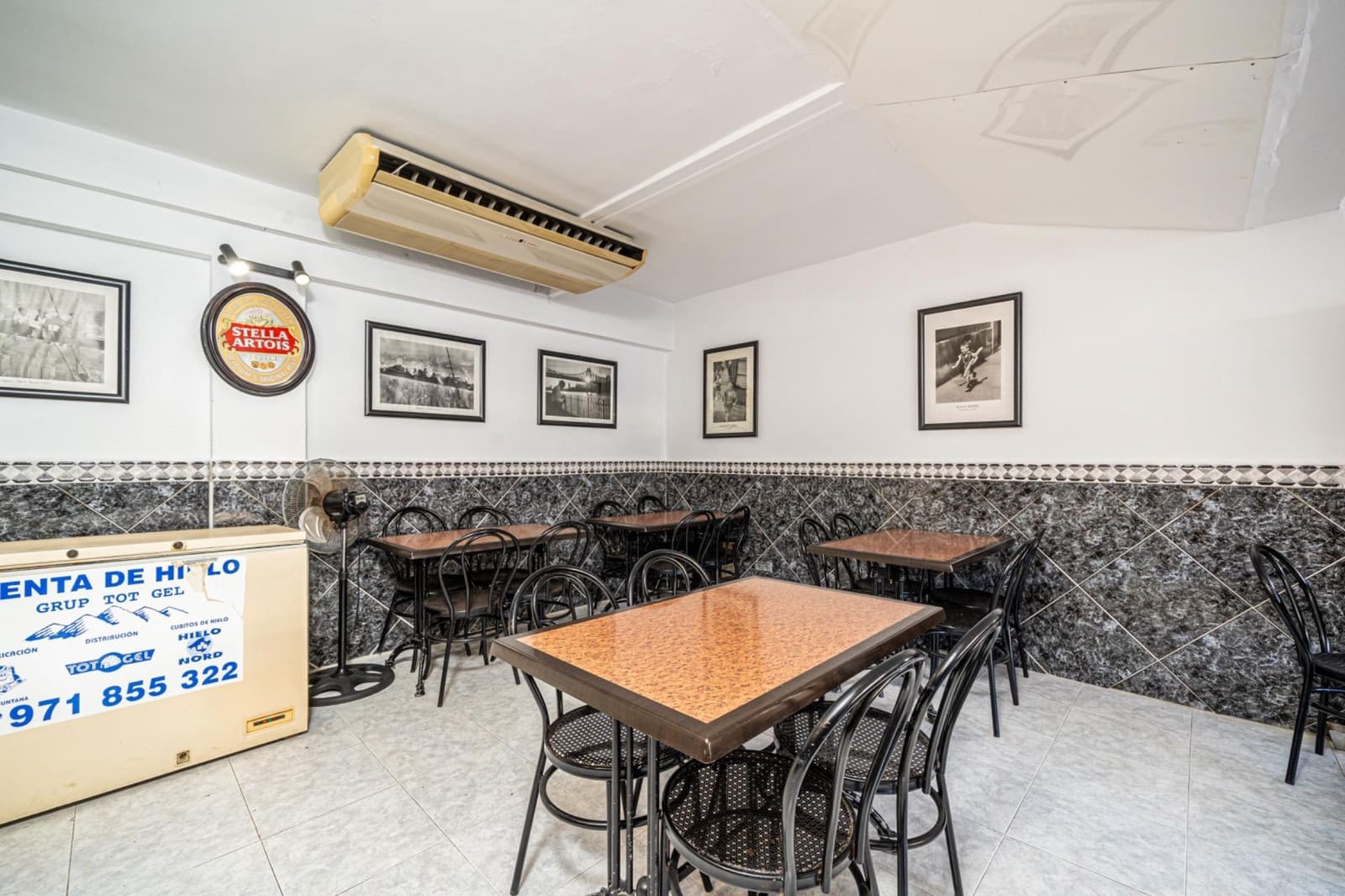 Business for sale in Magalluf - € 30,000 (Ref: 9619478)