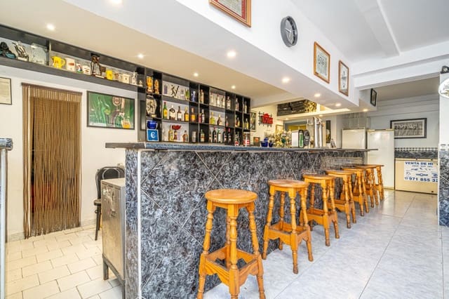 Business for sale in Magalluf, Calvià - € 30,000 (Ref: 9619478)