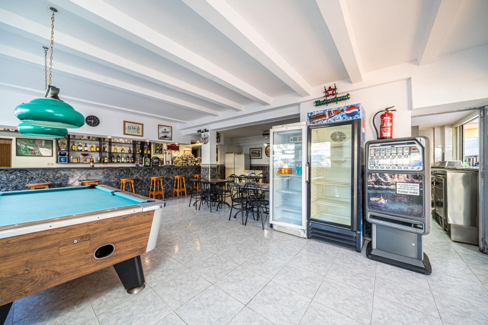 Business for sale in Magalluf - € 30,000 (Ref: 9619478)