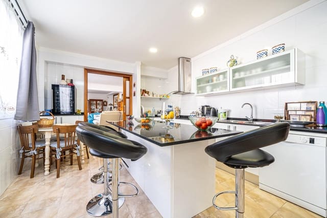 Piso de 4 habitaciones en Inca en venta - 359.900 € (Ref: 9637766)