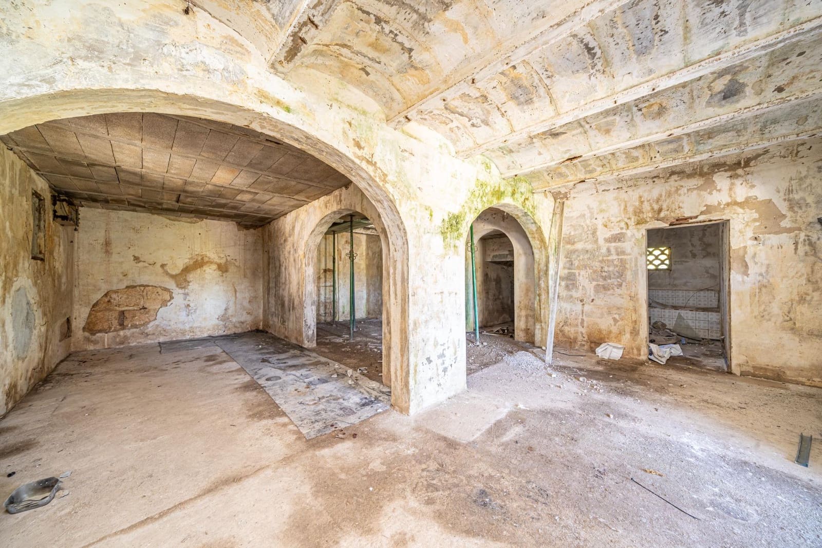 Finca/Country House for sale in Muro - € 219,000 (Ref: 9637769)