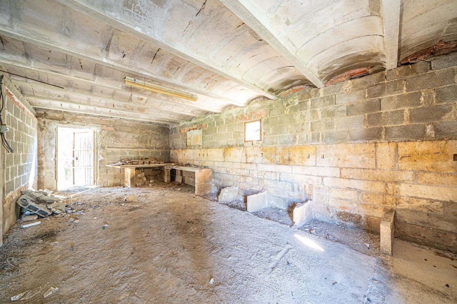 Finca/Country House for sale in Muro - € 219,000 (Ref: 9637769)