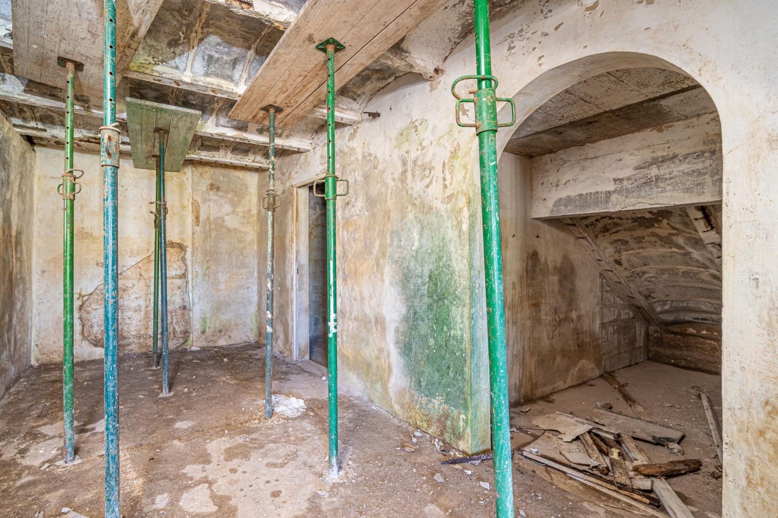 Finca/Country House for sale in Muro - € 219,000 (Ref: 9637769)