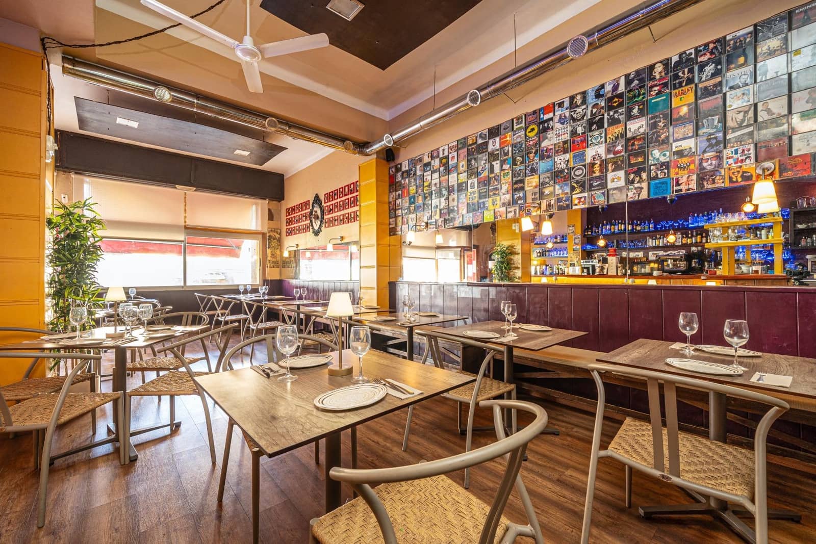 Yritys vuokrattavana paikassa Son Ferriol - 1 300 € (Ref: 9637770)