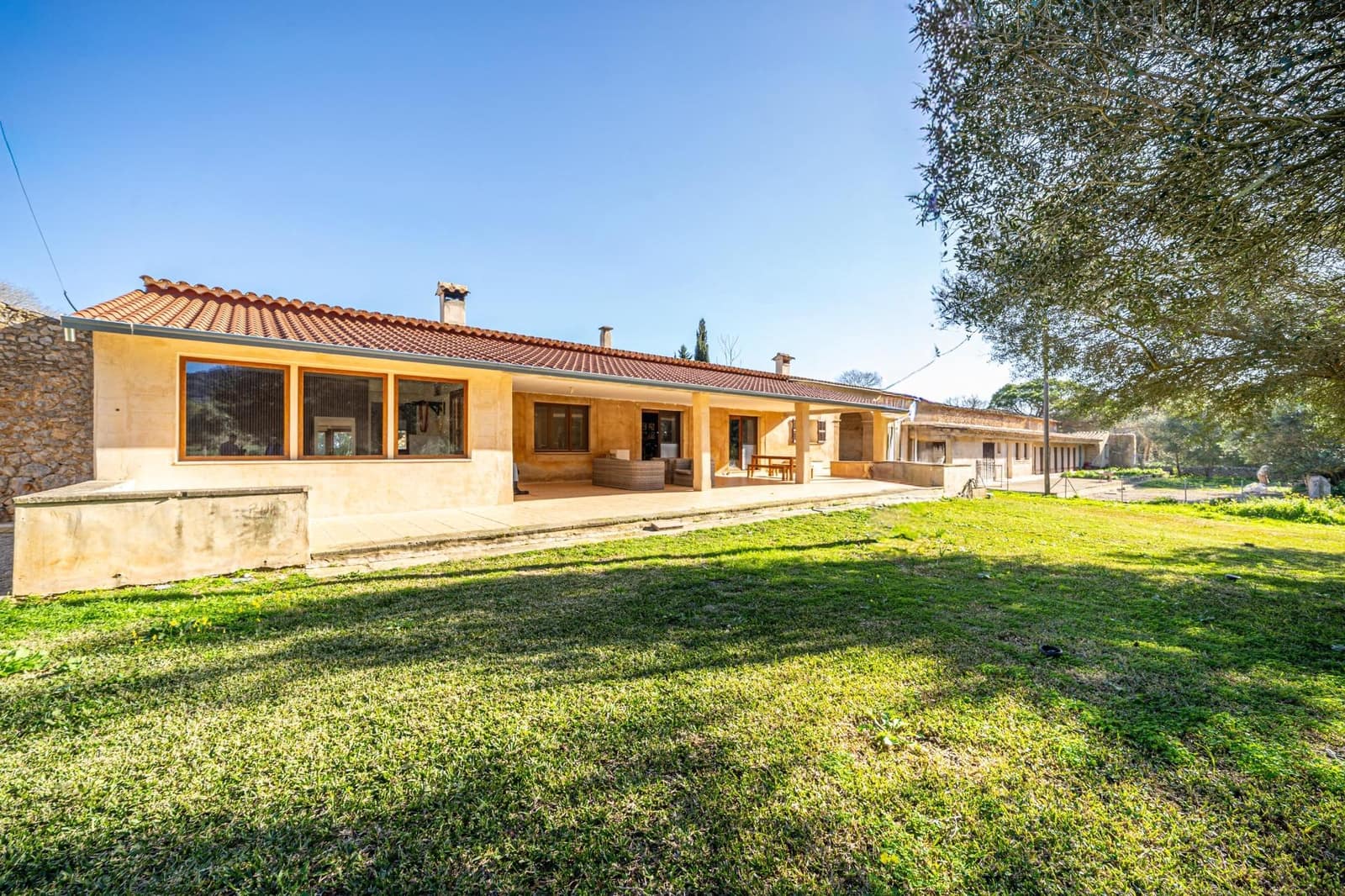 19 camera da letto Hotel in vendita in Inca con piscina garage - 7.500.000 € (Rif: 9637771)