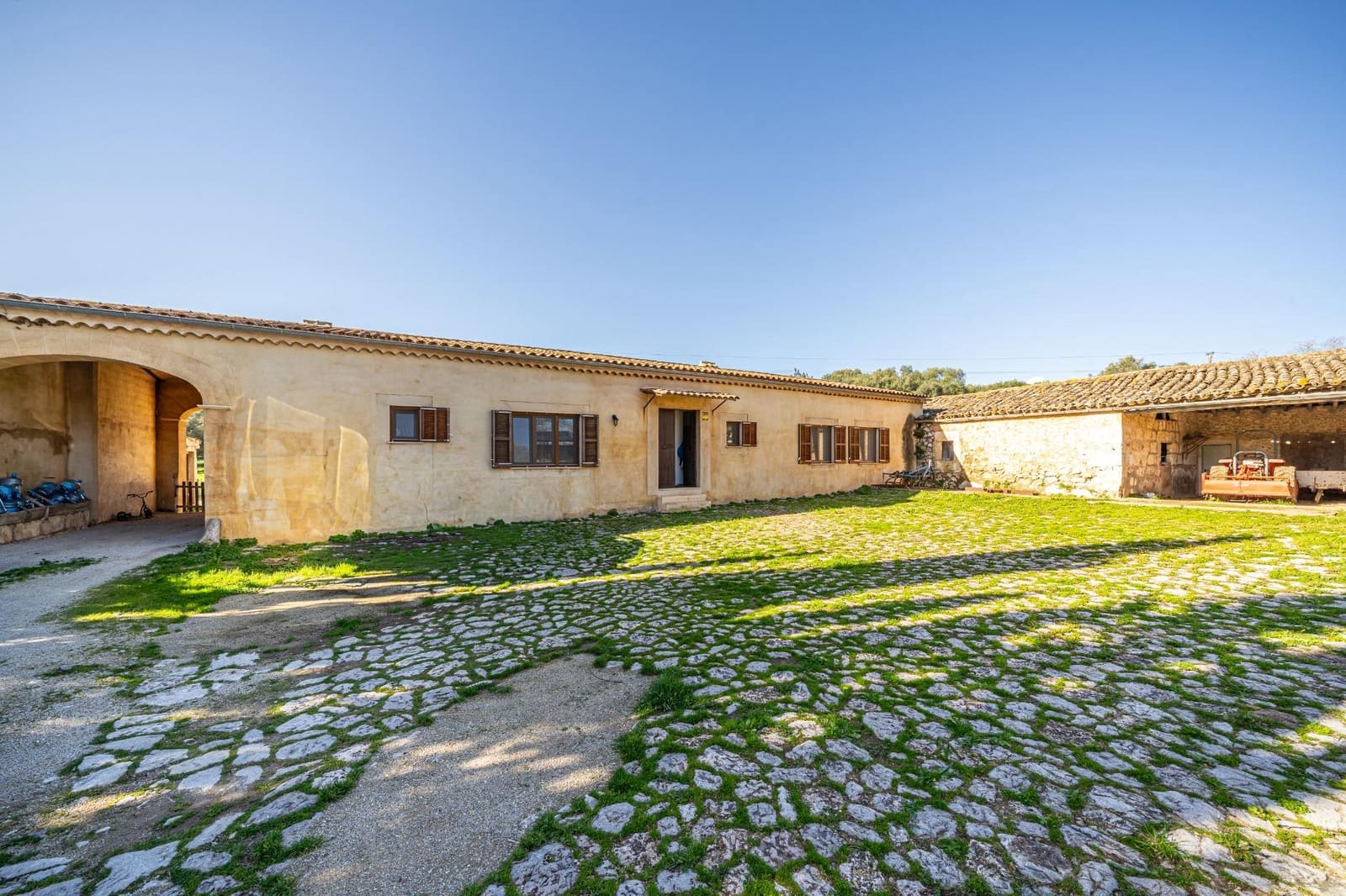 19 camera da letto Hotel in vendita in Inca con piscina garage - 7.500.000 € (Rif: 9637771)