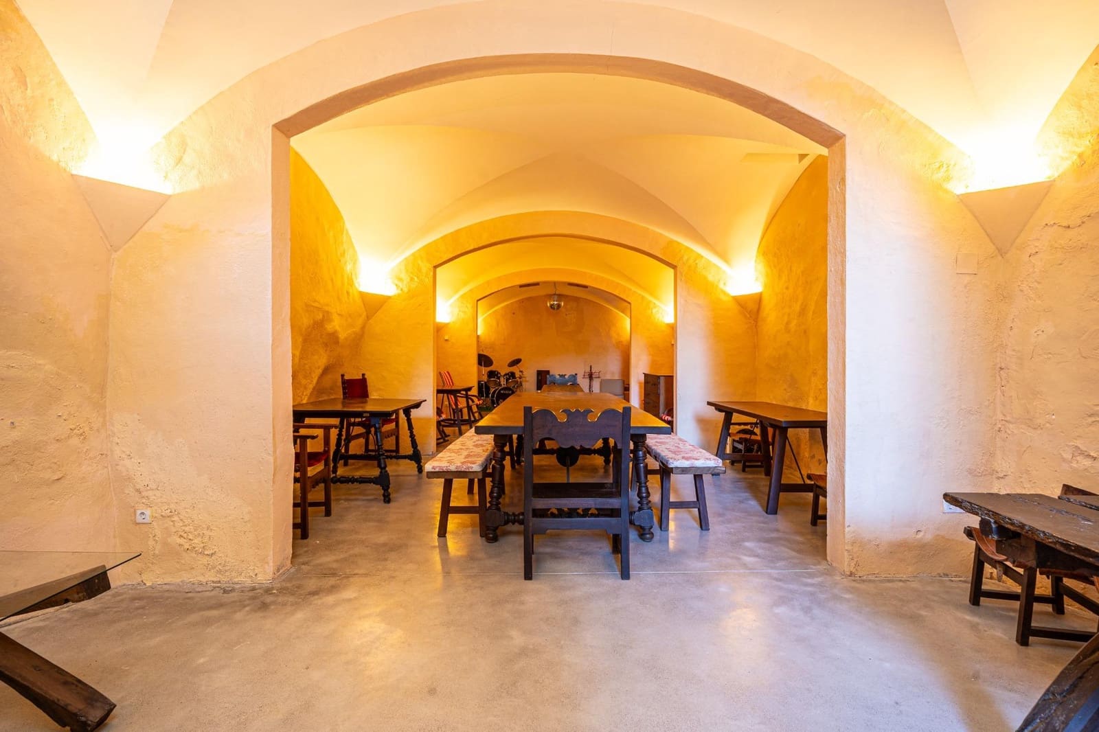 19 camera da letto Hotel in vendita in Inca con piscina garage - 7.500.000 € (Rif: 9637771)