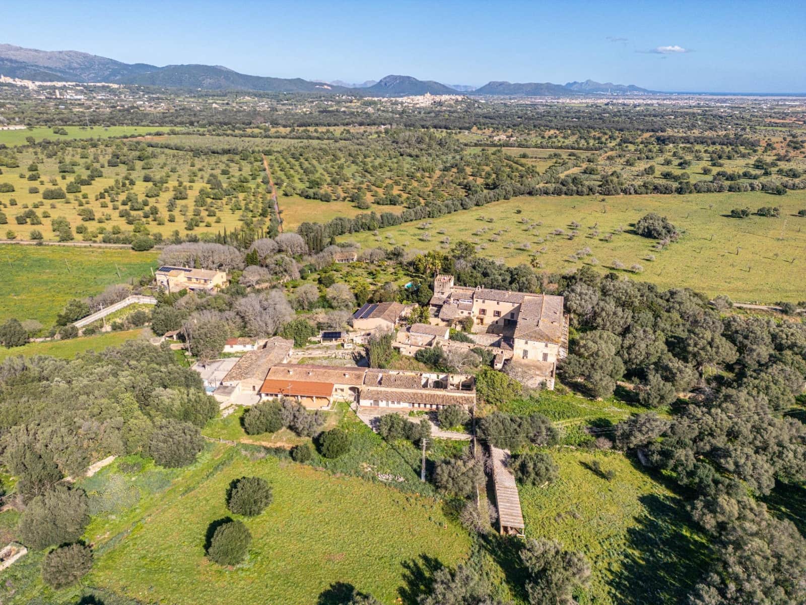 19 camera da letto Hotel in vendita in Inca con piscina garage - 7.500.000 € (Rif: 9637771)