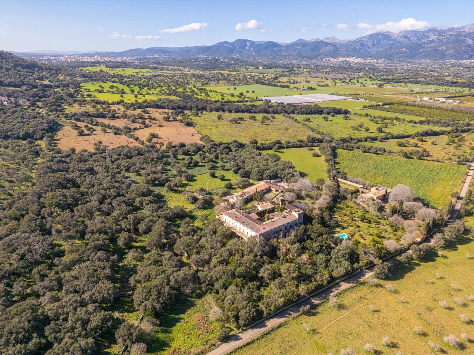 19 camera da letto Hotel in vendita in Inca con piscina garage - 7.500.000 € (Rif: 9637771)