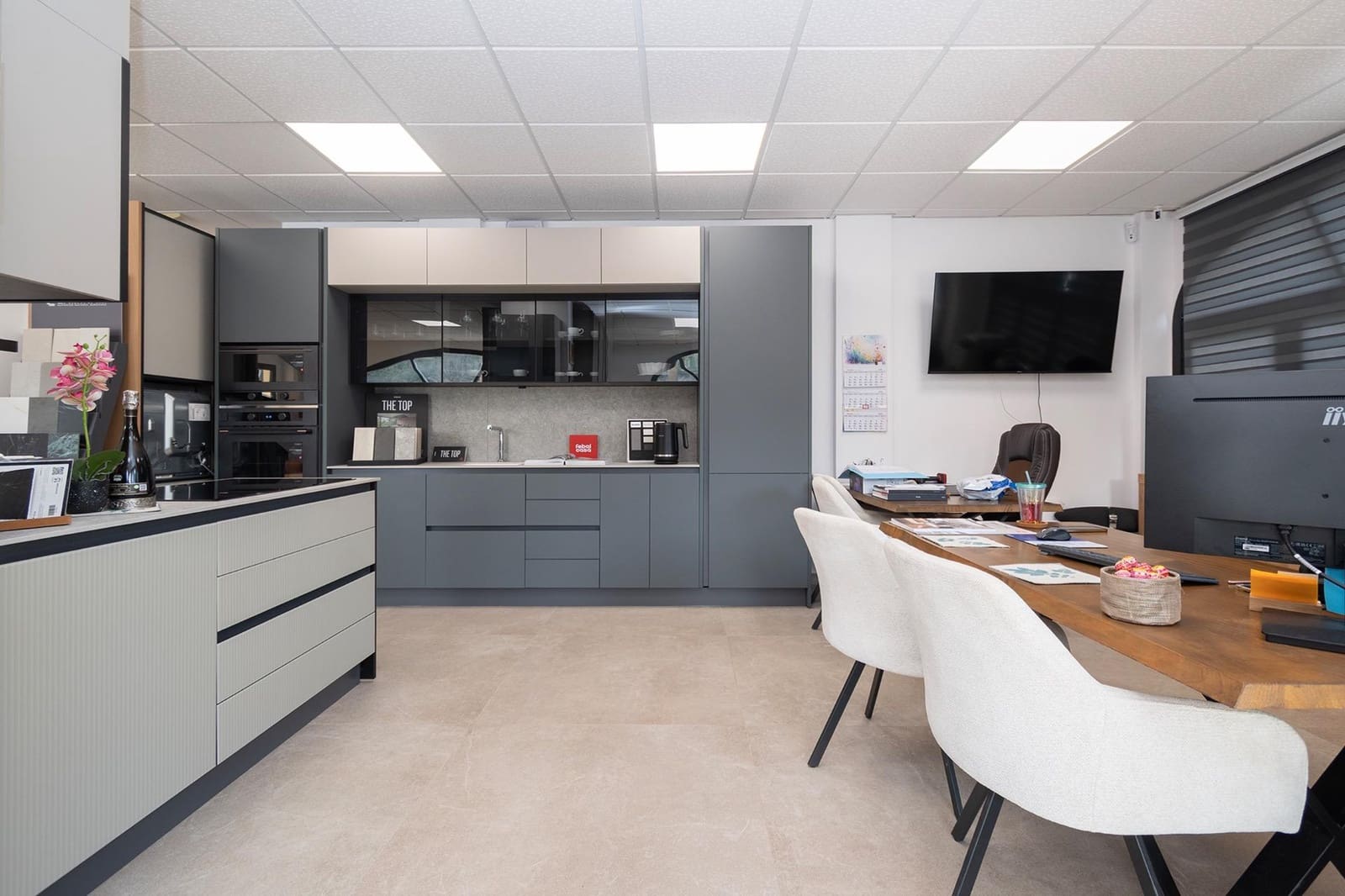 Comercial para venda em Peguera / Paguera com garagem - 399 000 € (Ref: 9648360)