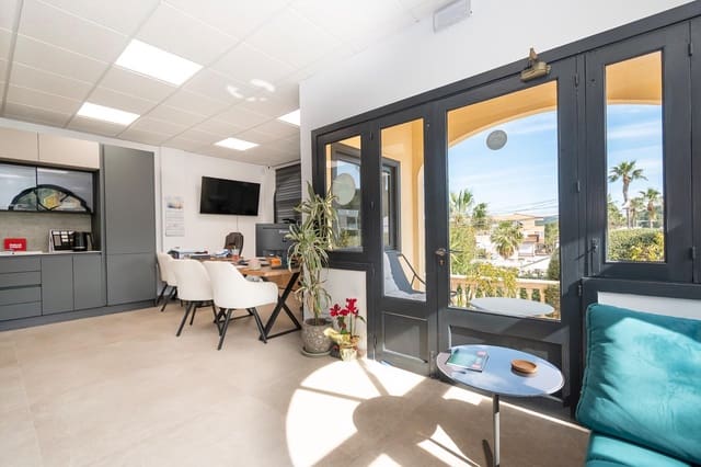 Comercial para venda em Peguera / Paguera, Calvià com garagem - 399 000 € (Ref: 9648360)