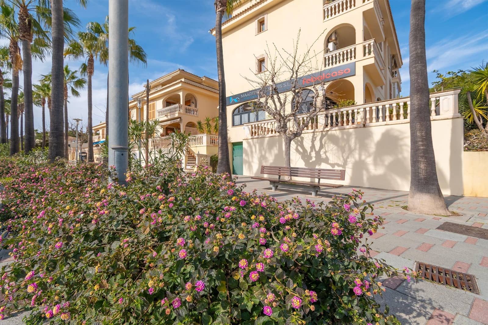 Comercial para venda em Peguera / Paguera com garagem - 399 000 € (Ref: 9648360)