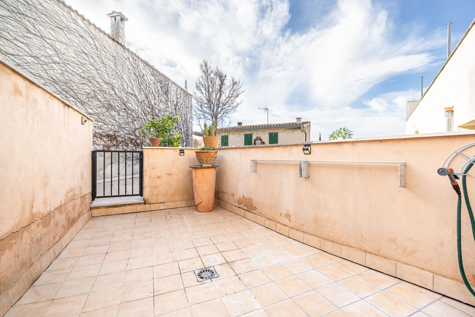 Adosado de 4 habitaciones en Calvià en venta con garaje - 695.000 € (Ref: 9659568)