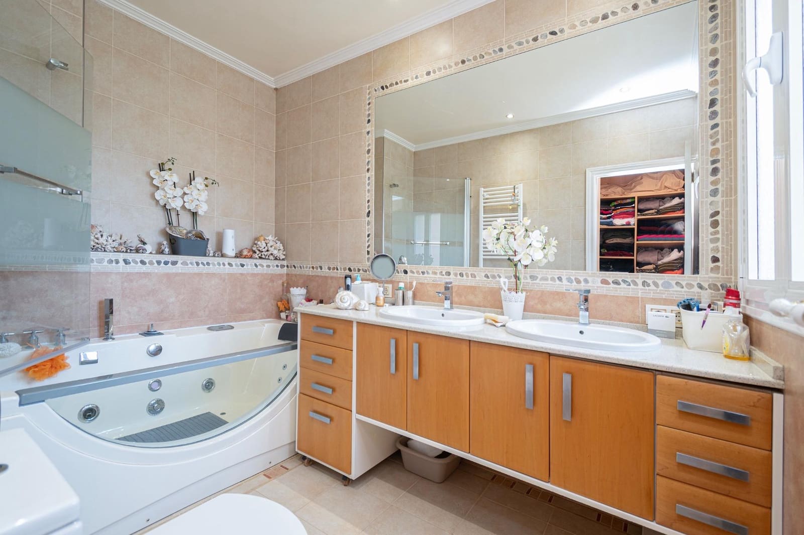 4 bedroom Villa for sale in Costa de la Calma with pool garage - € 1,550,000 (Ref: 9659569)