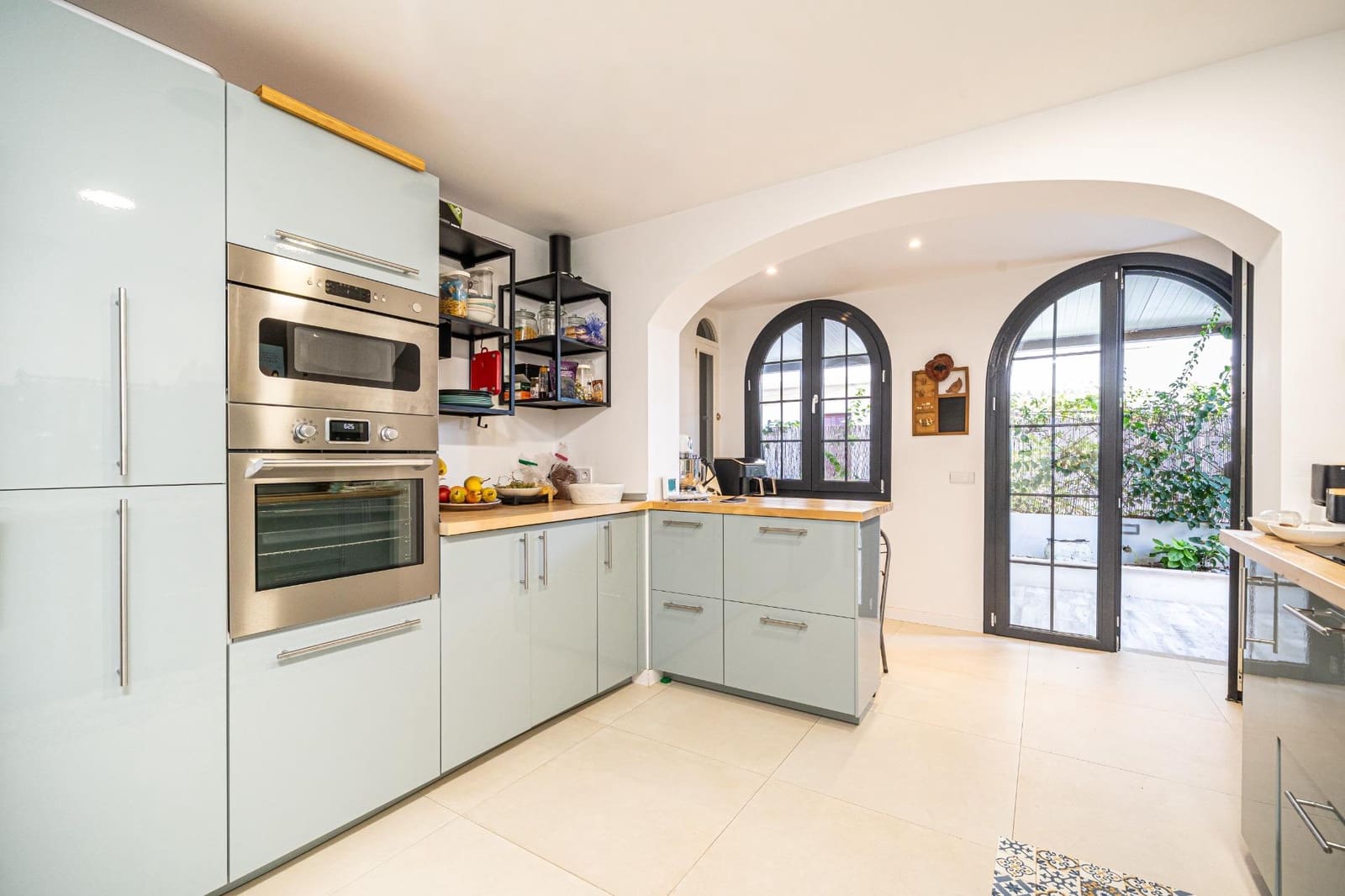 4 soveværelse Villa til salg i Palma de Mallorca med swimmingpool - € 1.280.000 (Ref: 9659571)