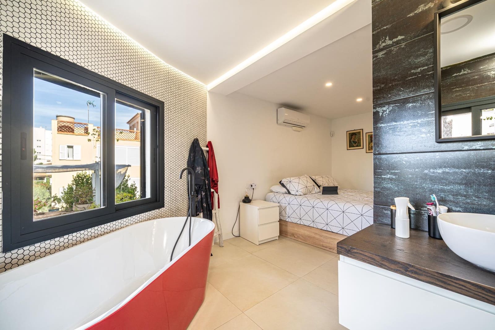 4 soveværelse Villa til salg i Palma de Mallorca med swimmingpool - € 1.280.000 (Ref: 9659571)