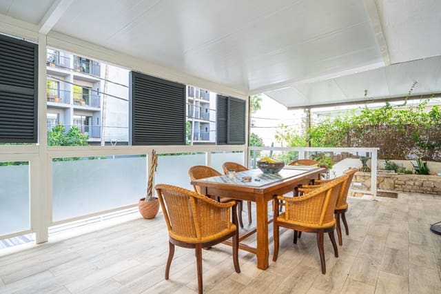 4 soveværelse Villa til salg i Palma de Mallorca med swimmingpool - € 1.280.000 (Ref: 9659571)