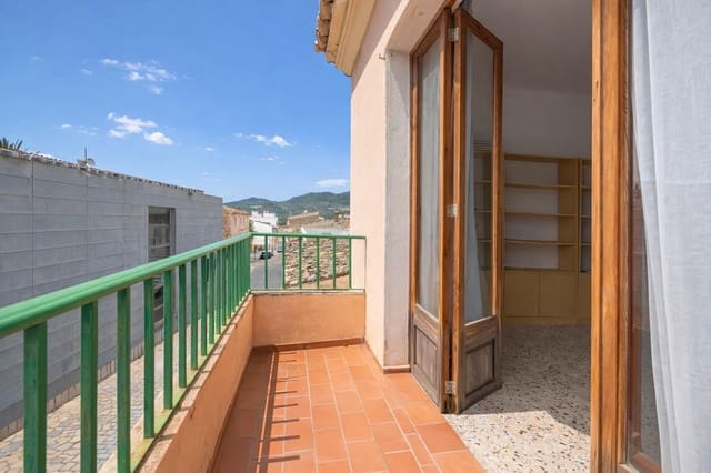 Casa de 5 habitaciones en Lloseta en venta - 369.000 € (Ref: 9659572)