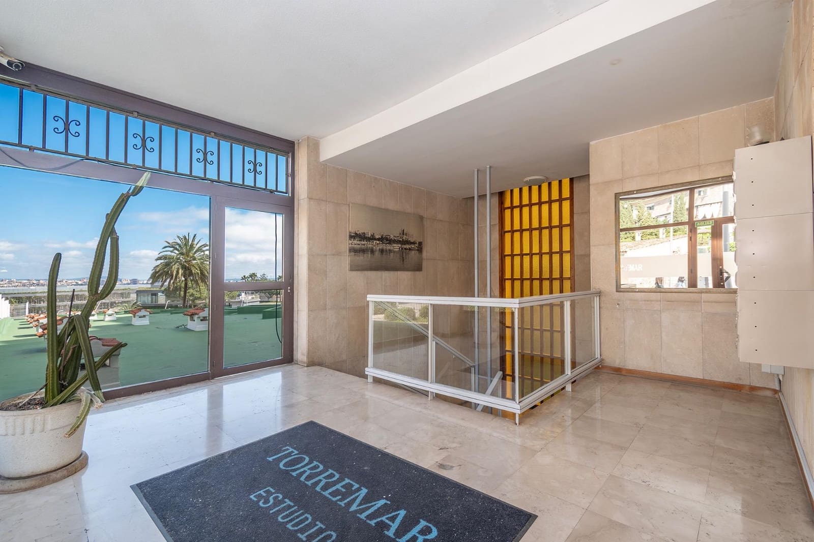 Gewerbe zu verkaufen in Palma de Mallorca mit Pool - 375.000 € (Ref: 9690949)