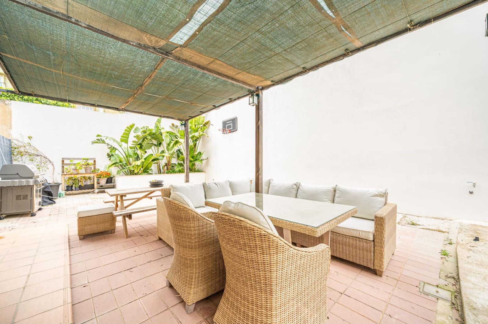 3 bedroom Apartment for sale in Palma de Mallorca with garage - € 690,000 (Ref: 9695500)