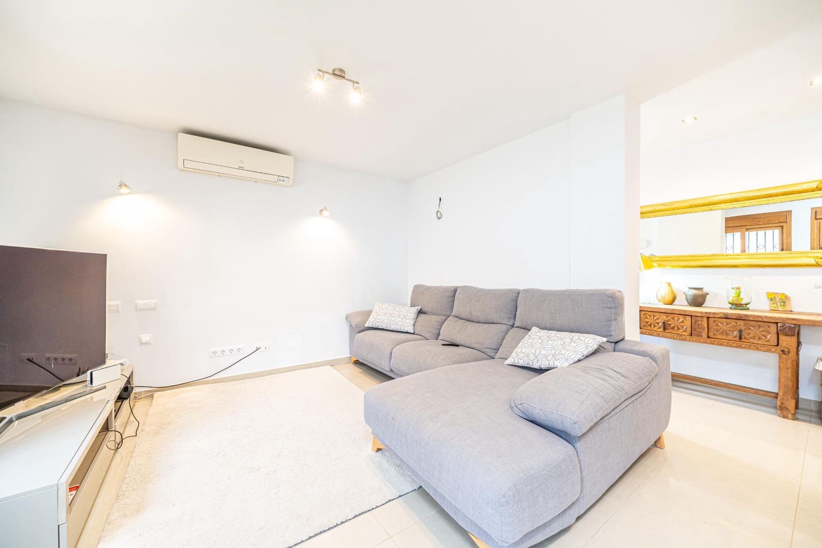 3 bedroom Apartment for sale in Palma de Mallorca with garage - € 690,000 (Ref: 9695500)