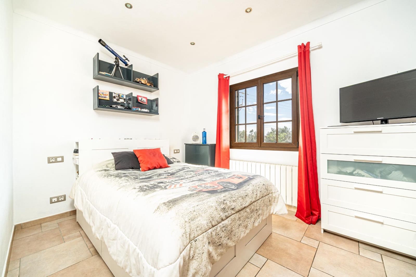 6 bedroom Semi-detached Villa for sale in Santanyi with garage - € 1,390,000 (Ref: 9698910)