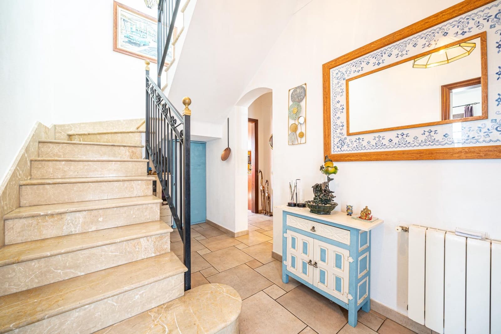 6 bedroom Semi-detached Villa for sale in Santanyi with garage - € 1,390,000 (Ref: 9698910)