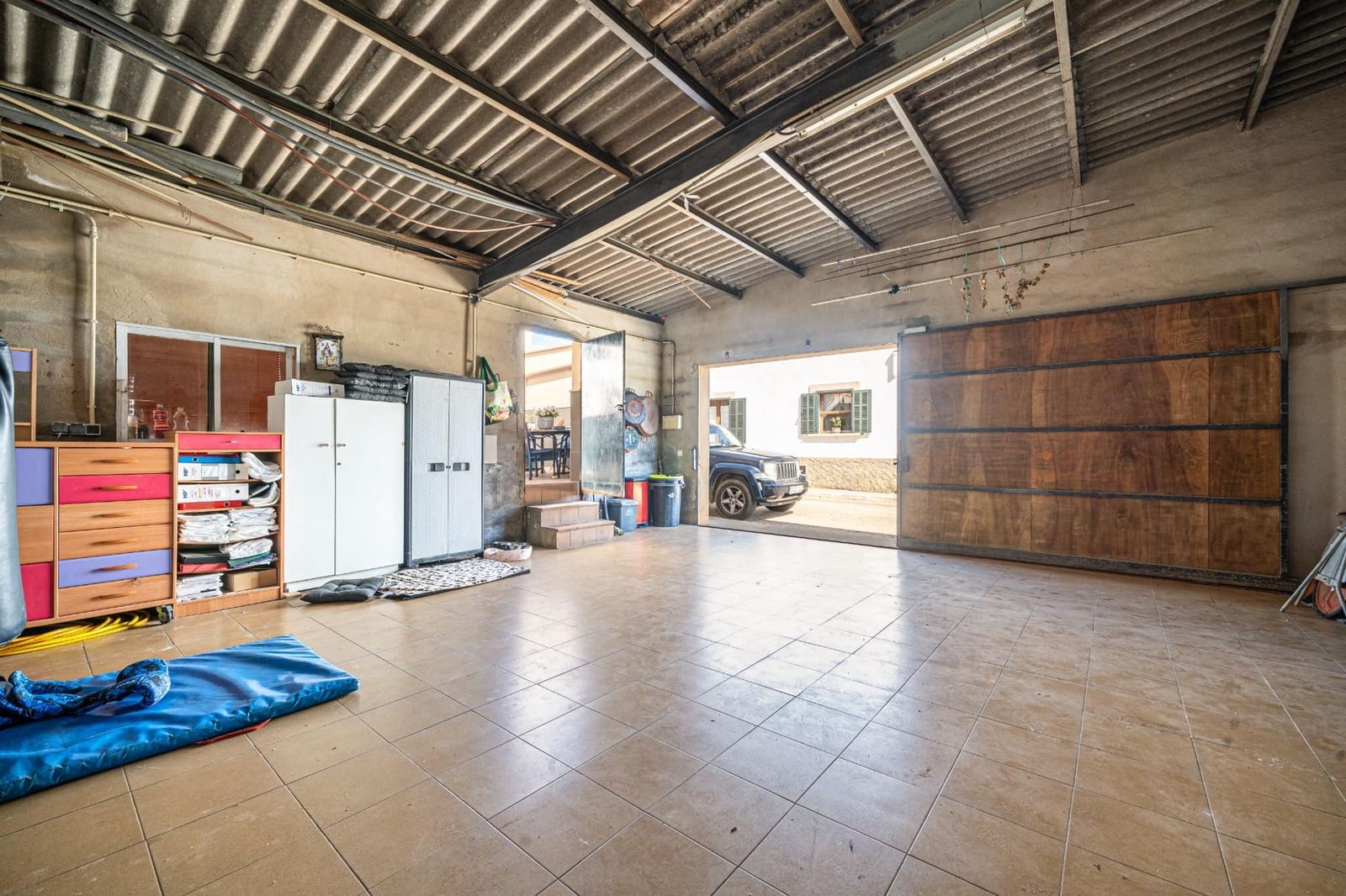 6 bedroom Semi-detached Villa for sale in Santanyi with garage - € 1,390,000 (Ref: 9698910)