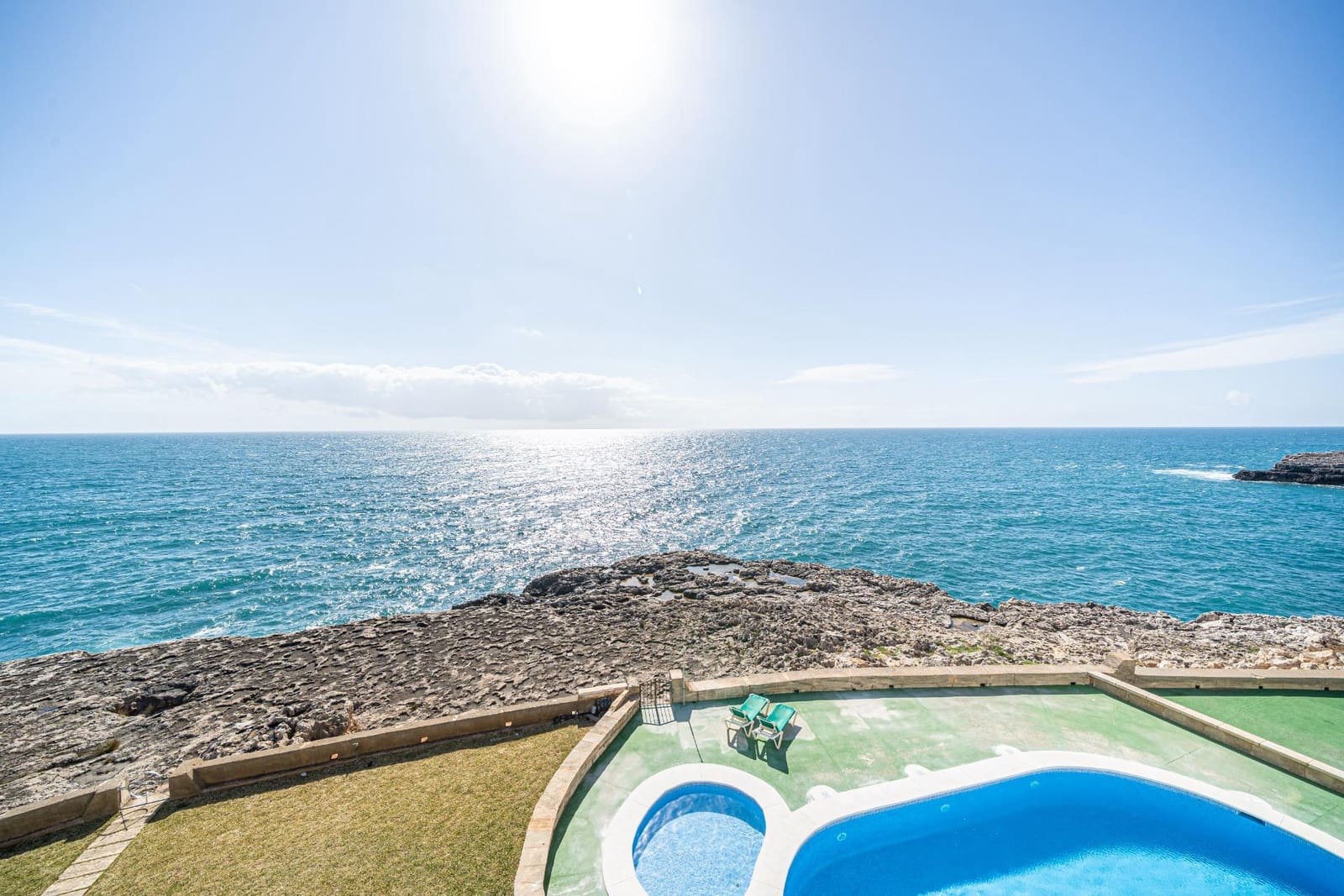 3 bedroom Penthouse for sale in Portocolom with pool - € 479,000 (Ref: 9702088)