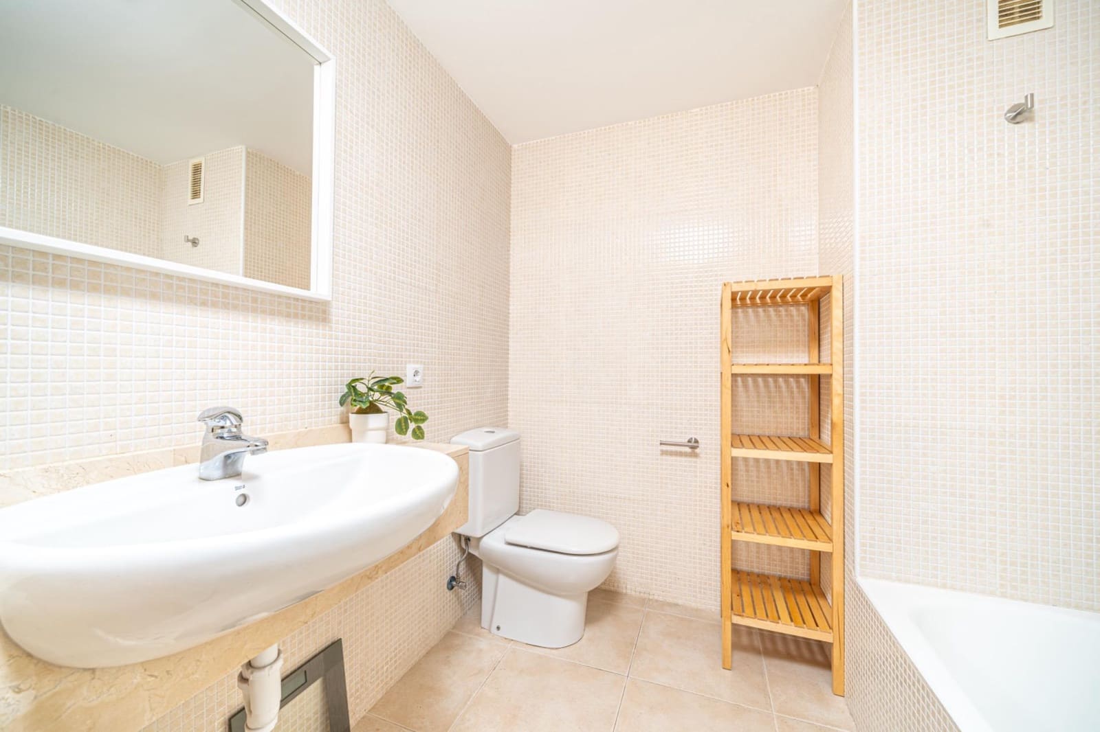 1 bedroom Flat for sale in Sa Torre (Llucmajor) with pool garage - € 269,000 (Ref: 9715068)